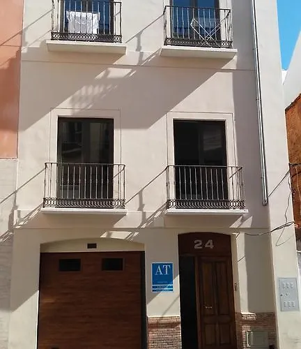 - Nuno Gomez, 24 Málaga